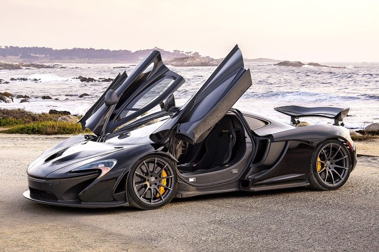 1200px-McLaren_P1